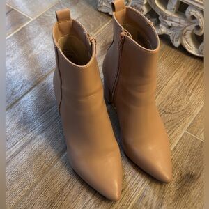 Cute Nude booties